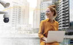 AXIS C1410 from Axis Communications - dimension diagram showing mounting measurements (view 10)