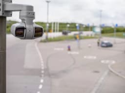 AXIS Q6225-LE from AXIS COMMUNICATIONS - PTZ network camera - image 7